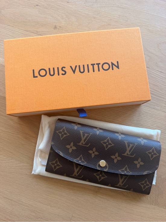 Louis Vuitton Handbags - Louis Vuitton Emilie Wallet - Dark Brown & Gold Hardware